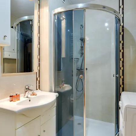 Totu Bianca Apartament *